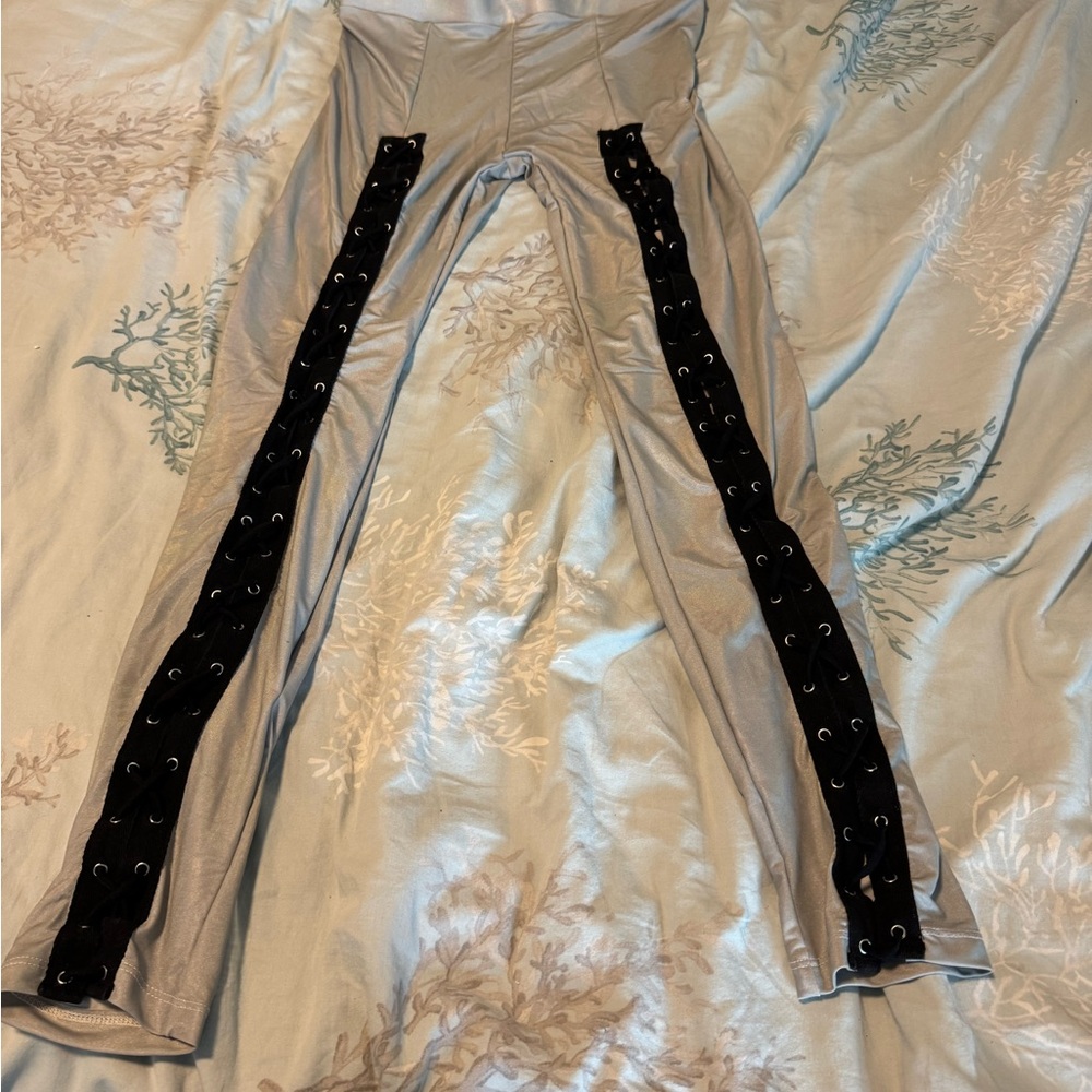 Forever 21 Irridescent Metallic Silver Leggings